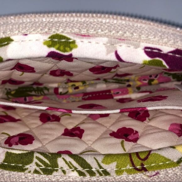 Vera Bradley Wristlet - Picture 8 of 16